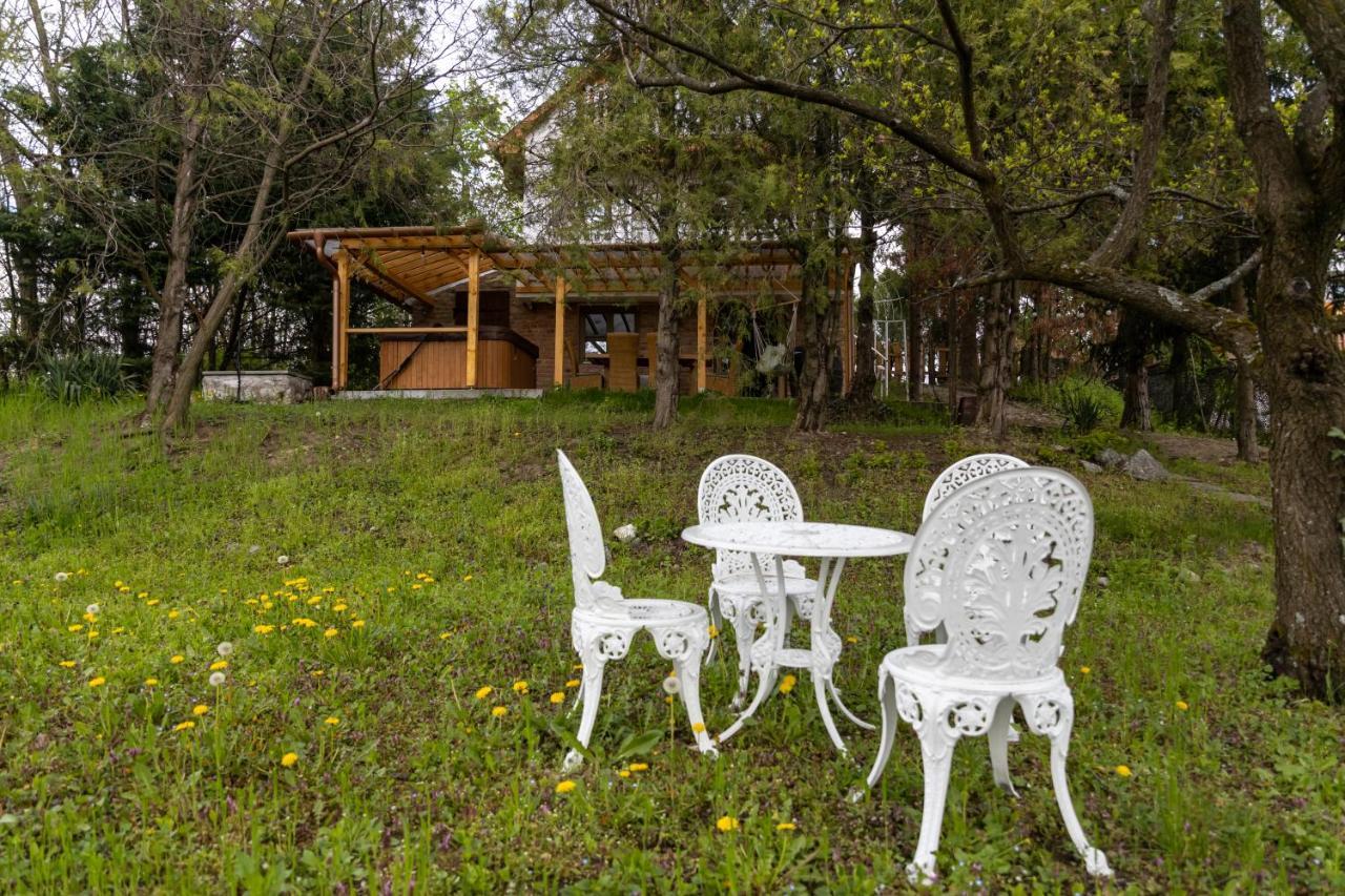 Egercottages - Csillag Cottage Ngoại thất bức ảnh
